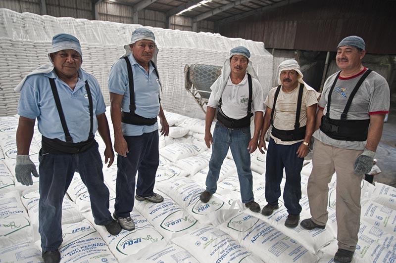 Trabajadores de la industria azucarera en México